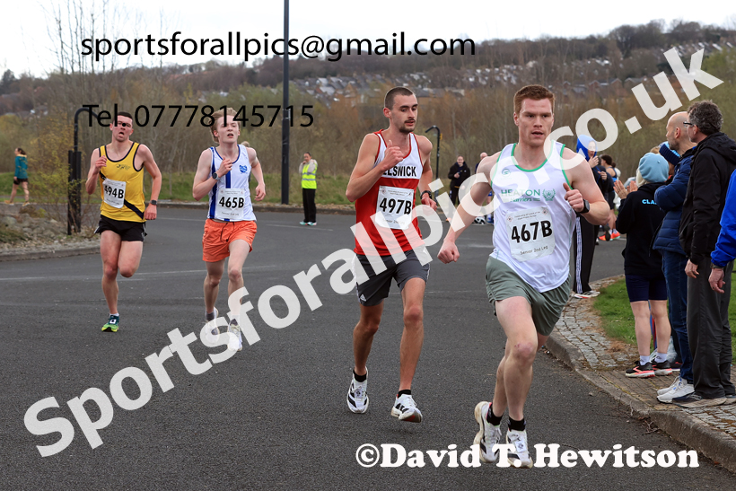 Senior Mens relay, 2026 Elswick Harriers Good Friday Road Relays and Young Athletes, Newburn,  Newcastle upon Tyne. Photo: David T. Hewitson/Sports for All Pics
